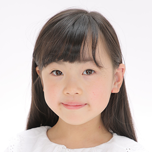 藍花の娘・田部 杏（6）役 浅川 暦